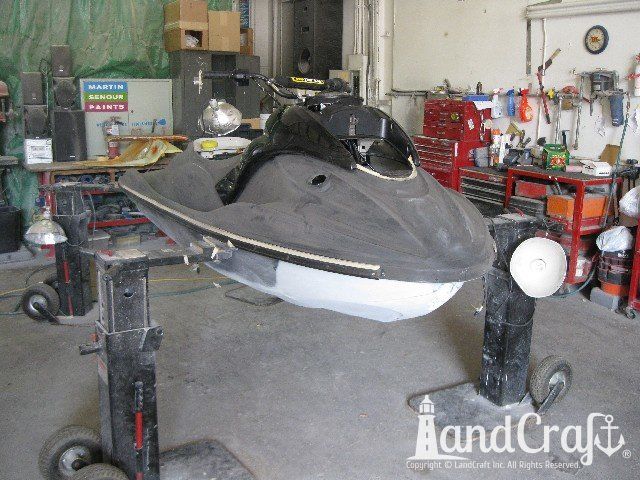 Yamaha waverunner before custom paintwork