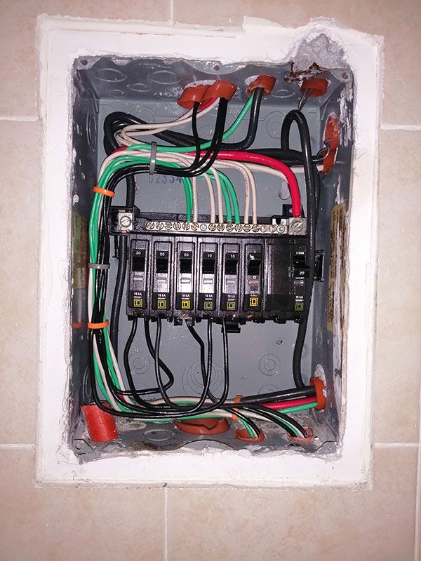 SERVICIOS DE PLOMERIA Y ELECTRICIDAD MTY