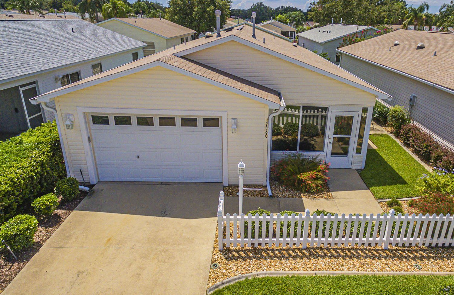 17360 Draughton Court, The Villages, FL 32162