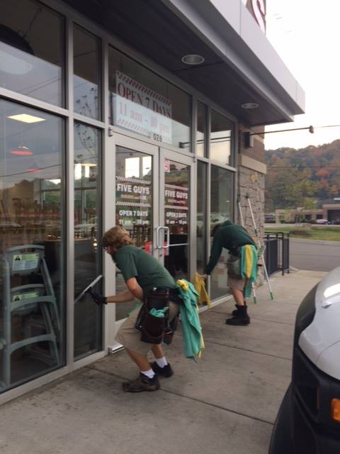 Personnel Wiping | Nashville, TN | Alpine Window Cleaning & Pressure Washing