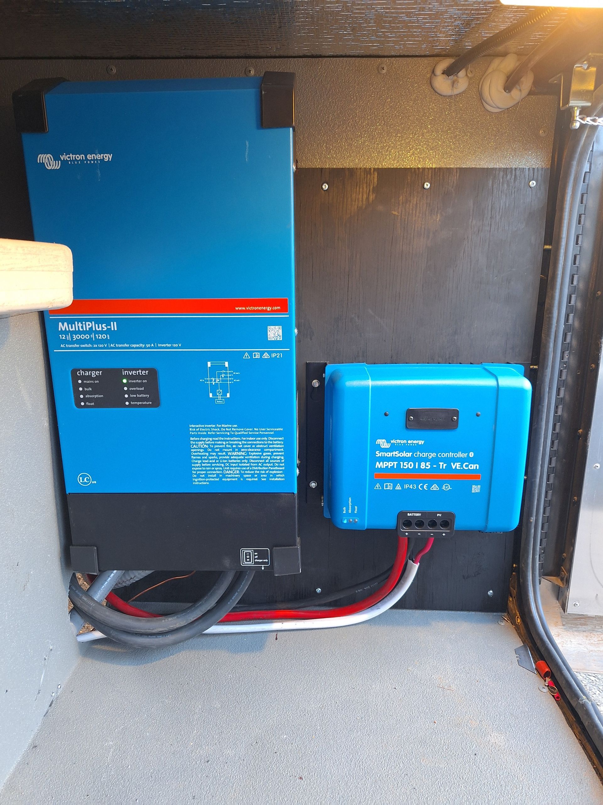 Skyline RV LLC - A blue box with the word inverter on it