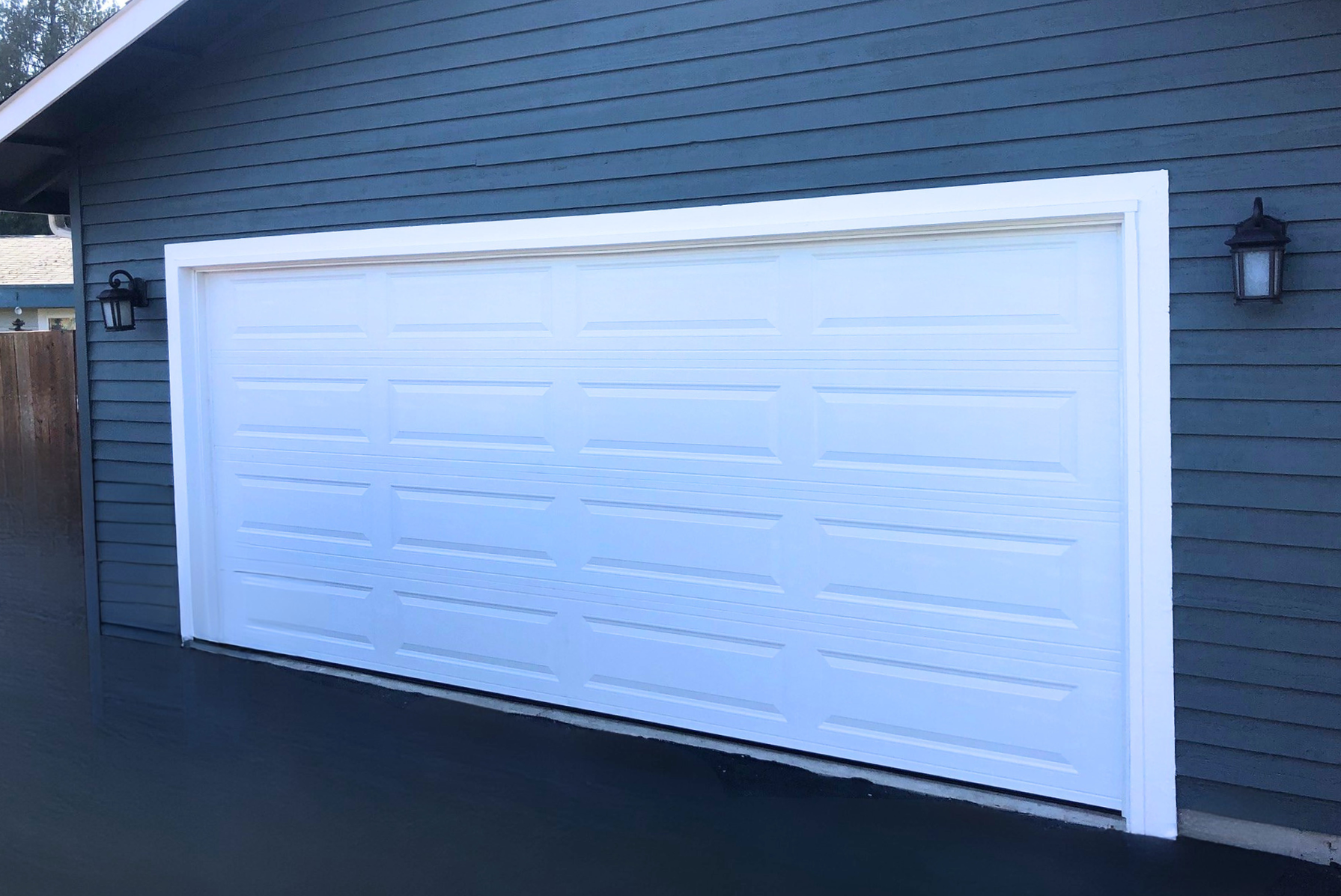 Residential steel garage doors by Garage Tech serving Redmond, WA