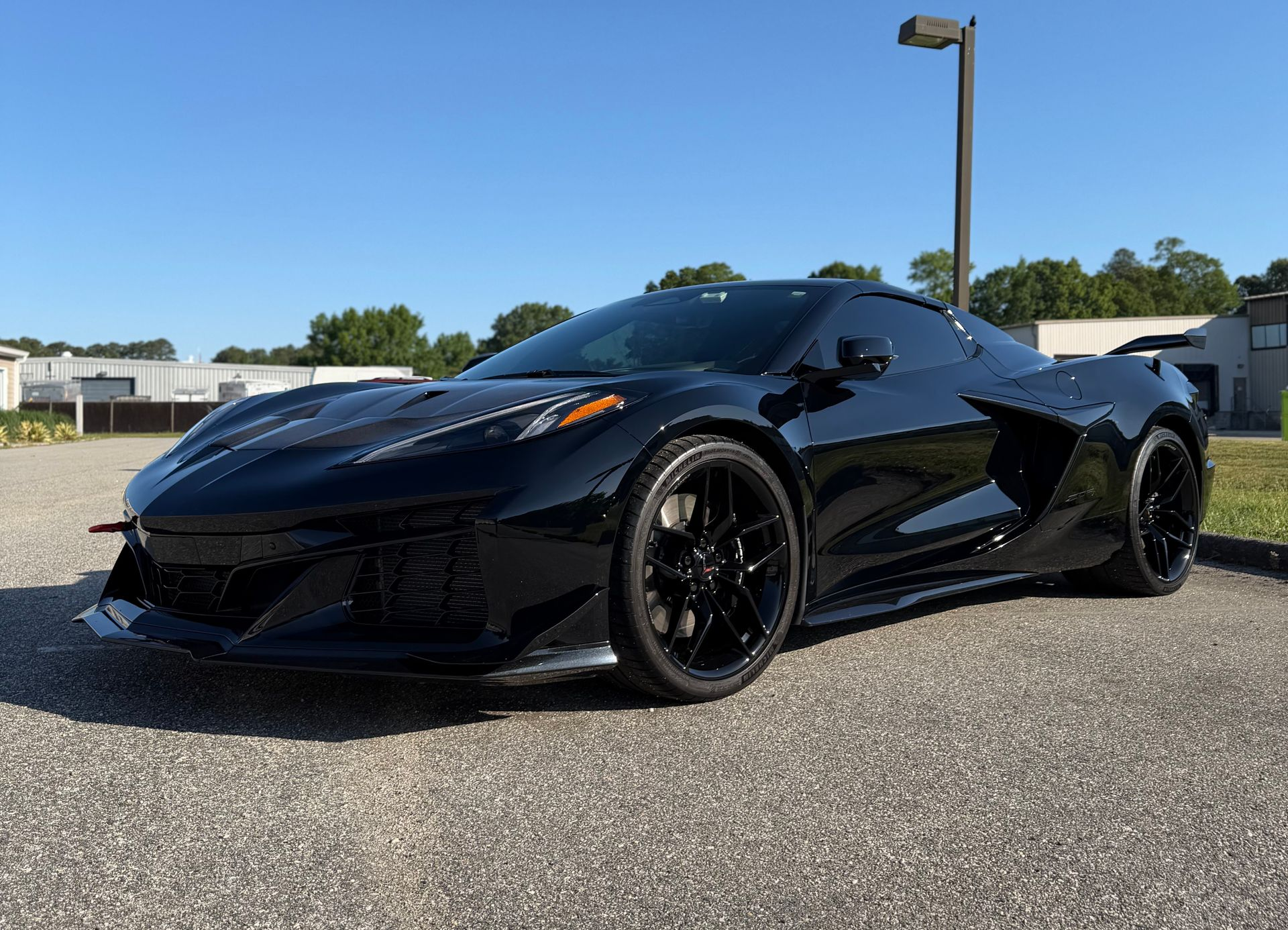 Chevy_C8_Corvette_Z06_2025_Black