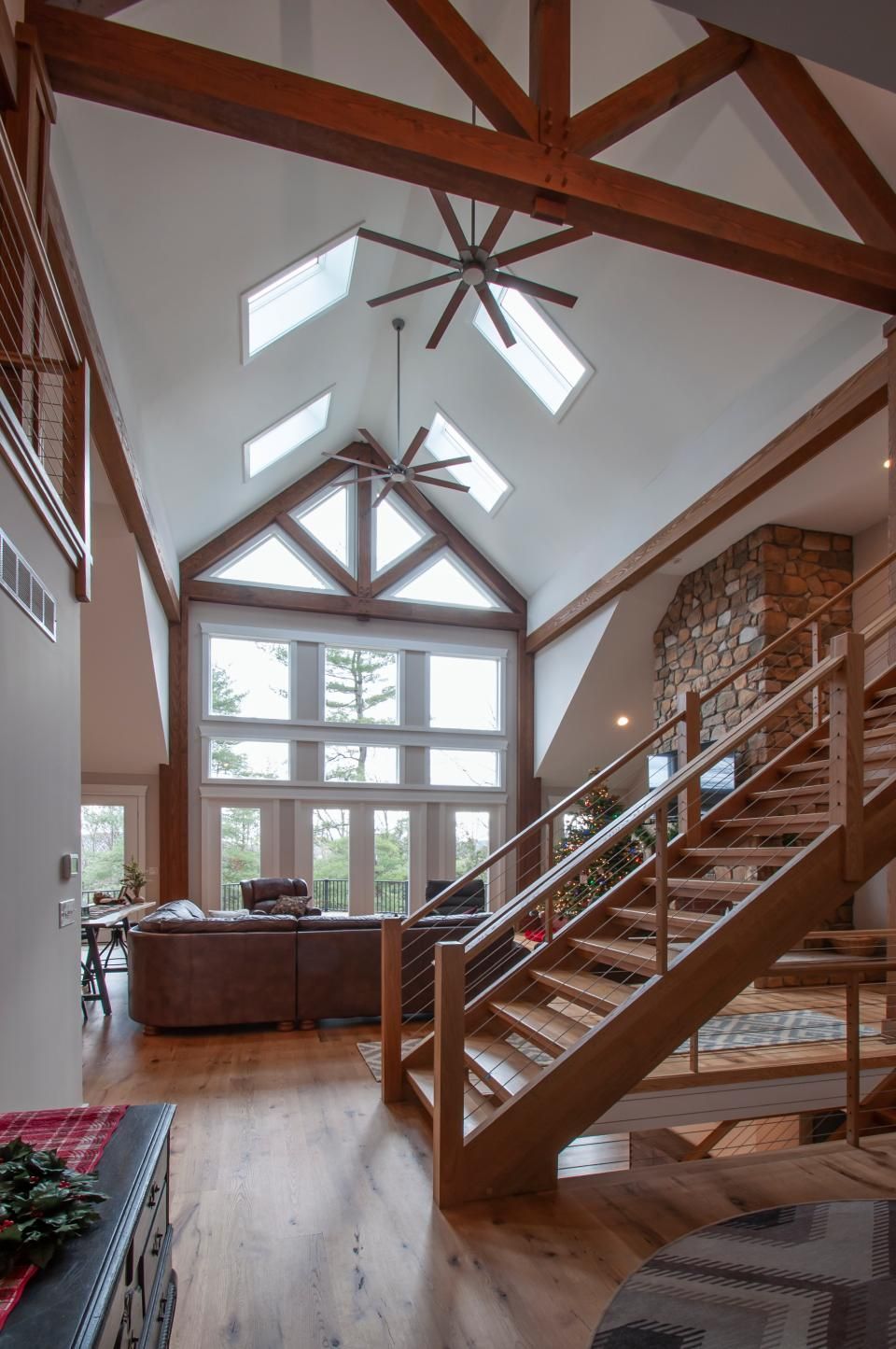 Sal Lapio Custom Homes - wood truss ceiling