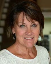 Linda Destan Headshot | Sal Lapio Homes