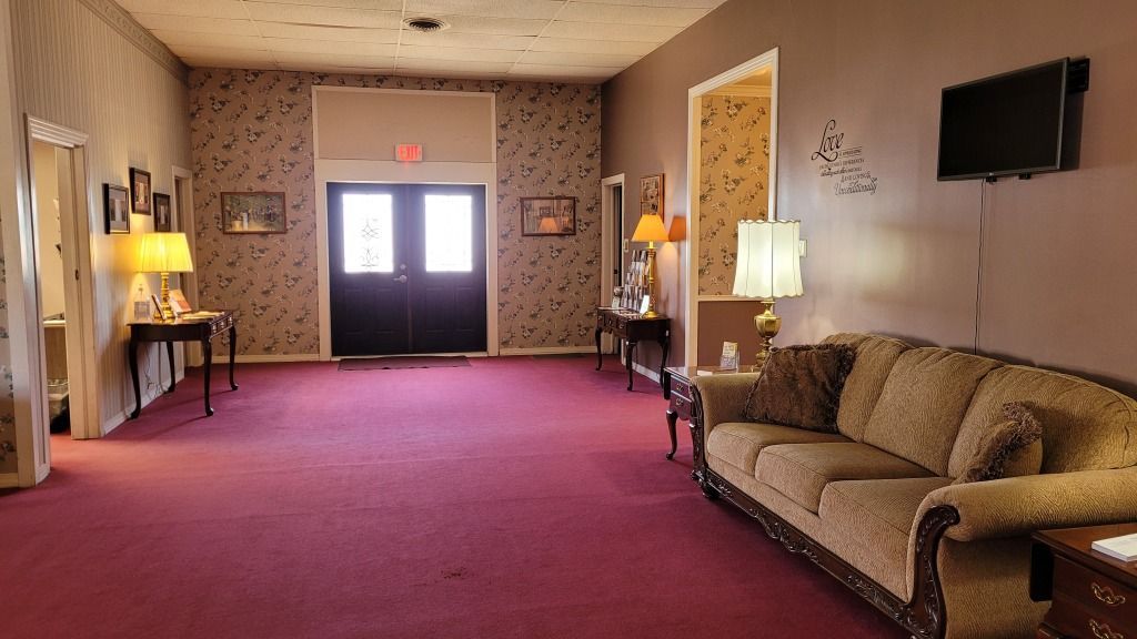 LaGrone Funeral Chapel & Crematory - Front Lobby