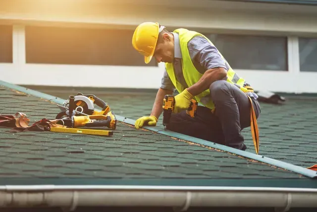 roof repair worker