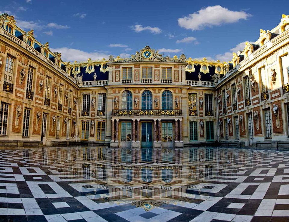 Chateau de Versailles in Versailles, France