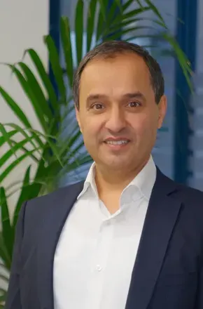 Porträt Herr Samadi
