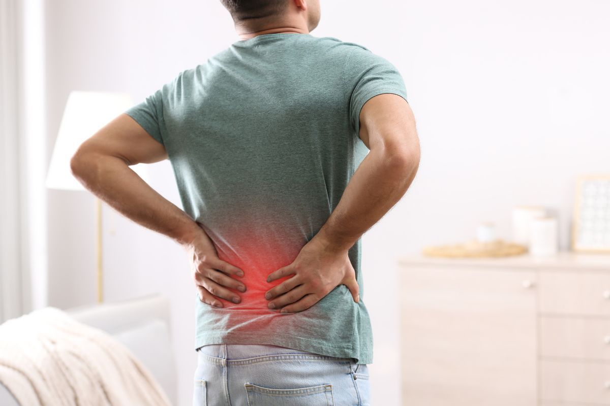 beneficios-terapia-por-ondas-de-choque-lombar-dr-ricardo-kirihara-ortopedista-quadril-sao-paulo