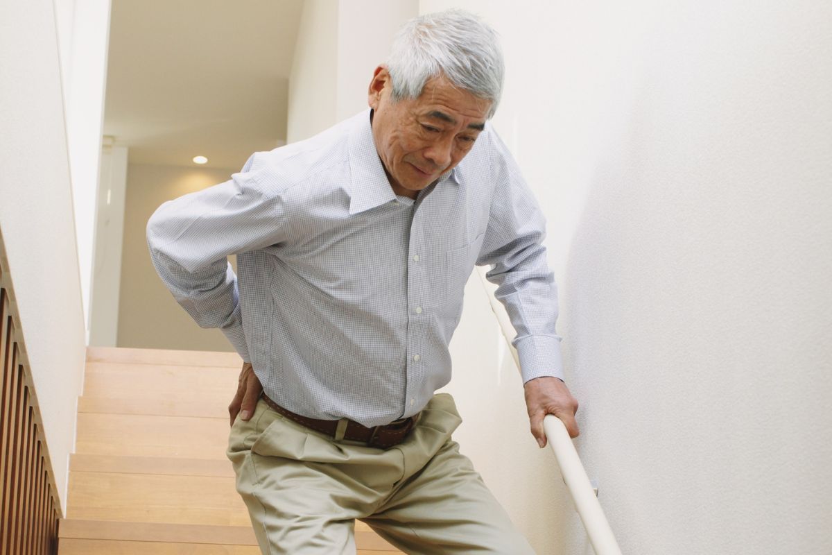 Entenda os sinais de soltura prótese quadril