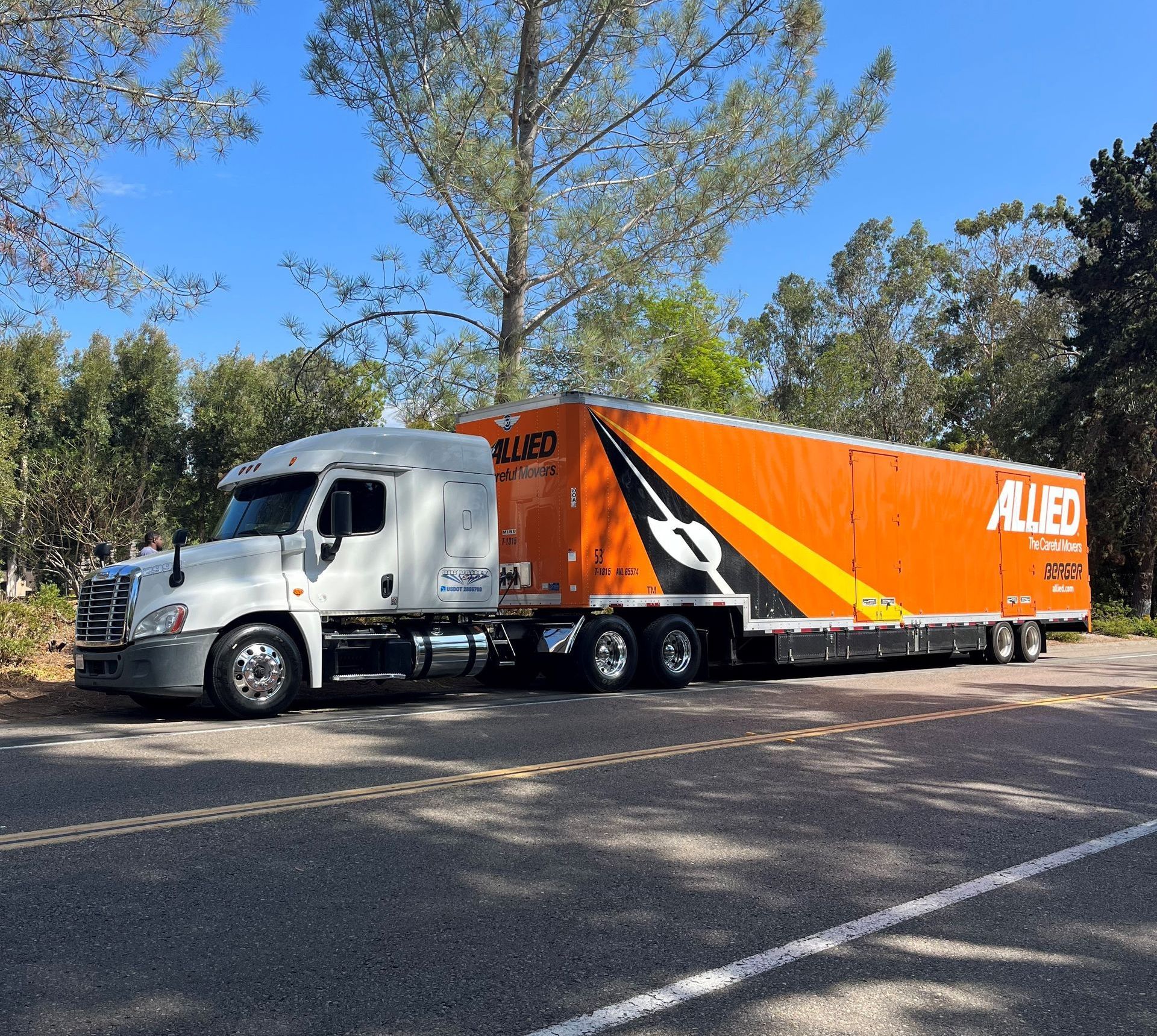Semi Trailer | San Deigo, CA | San Diego Pacific Crest Services