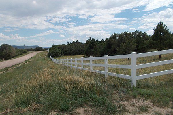 White Fence Farm Field — Kiowa, CO — Frontier Fence