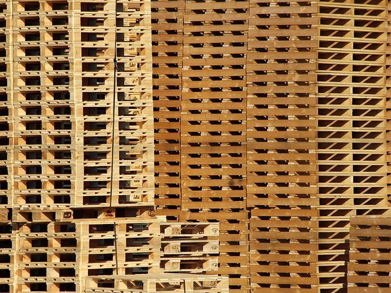 wooden pallets for packaging