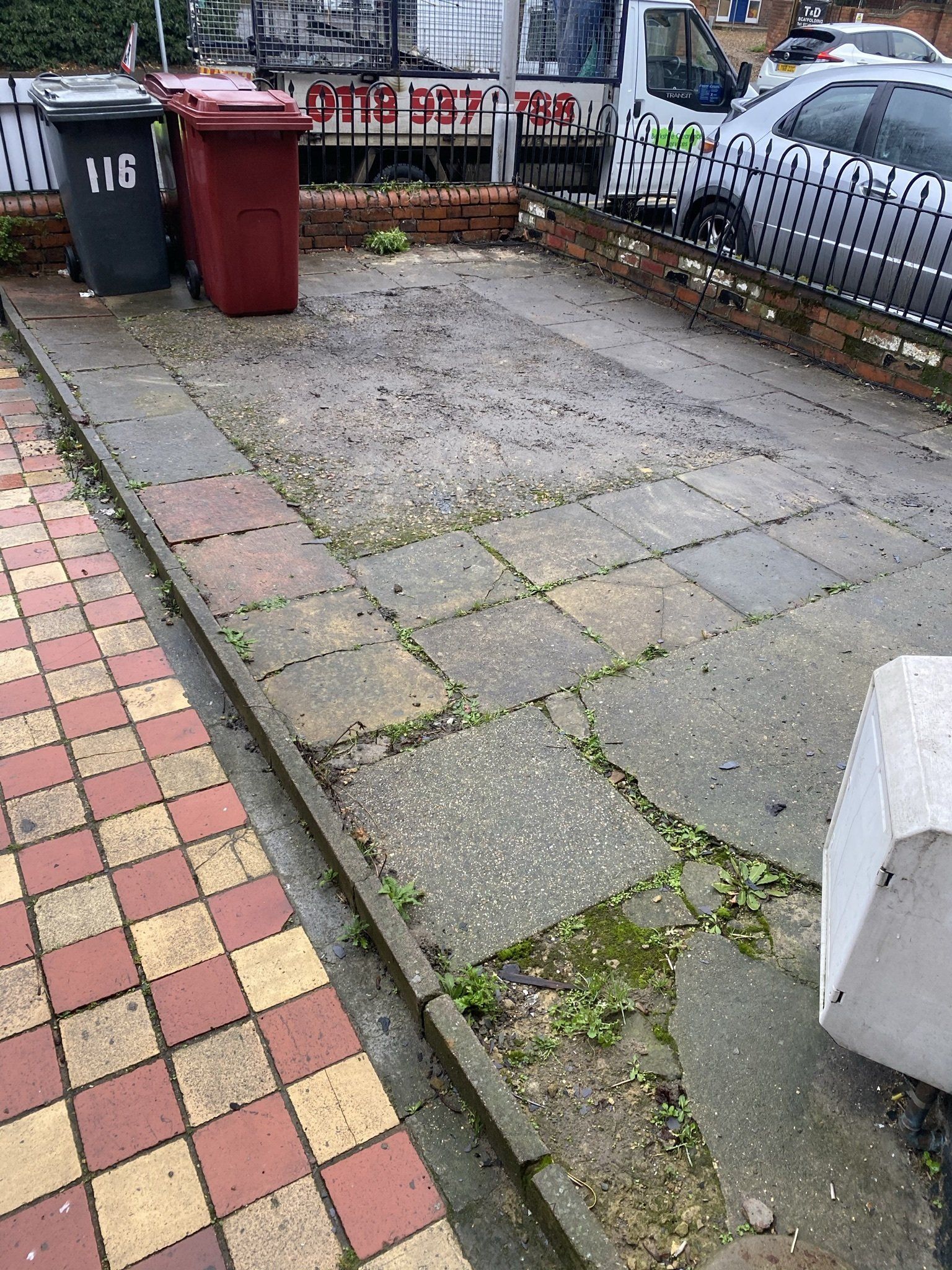 ROOFERS WASTE DISPOSAL IN WHITLEY STREET READING AFTER WE CLEARED WOOD TILES RUBBLE SACKS