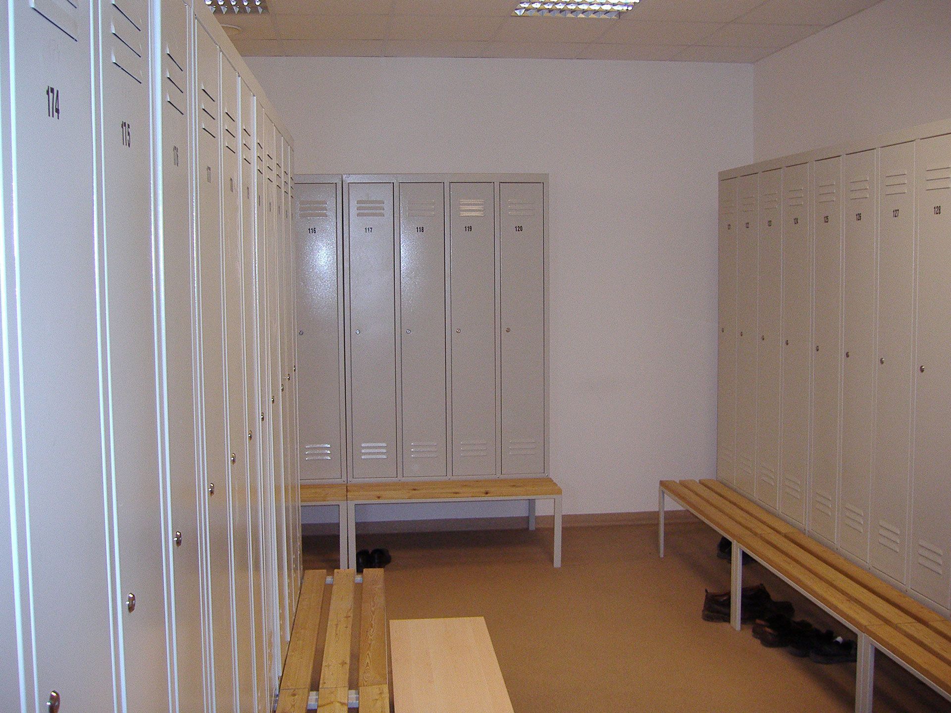 Metalinių baldų 
konstrukcijos