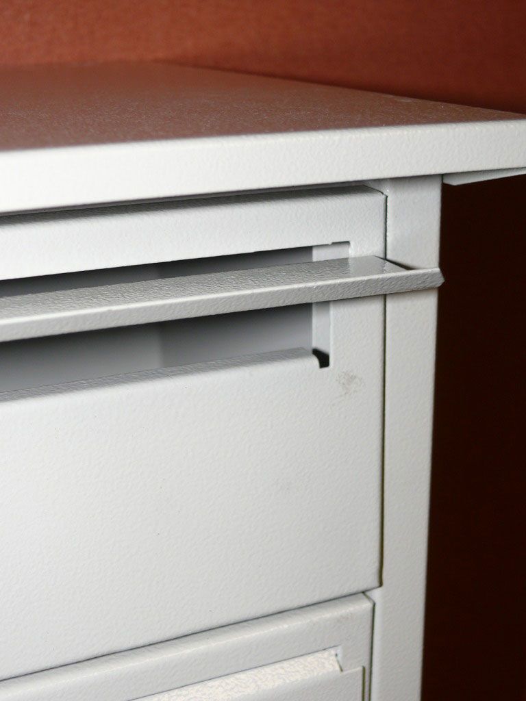 Lauko tipo blokuota pašto dėžutė