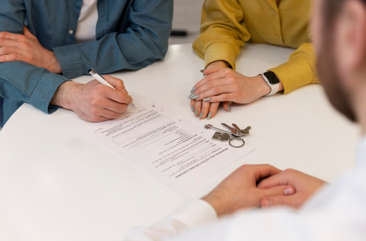 Quebra de contrato de locação: Posso ingressar com ação