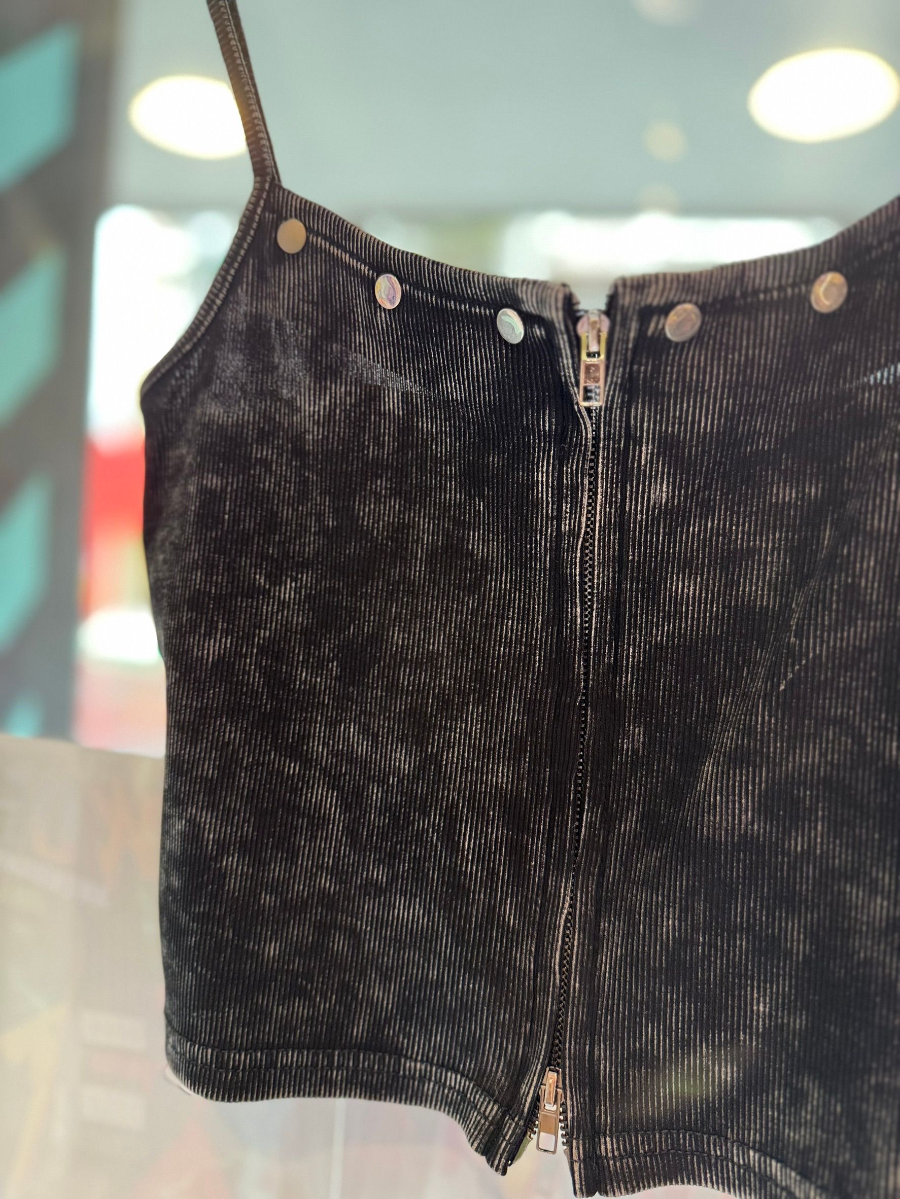 暈染感上下對開拉鍊背心