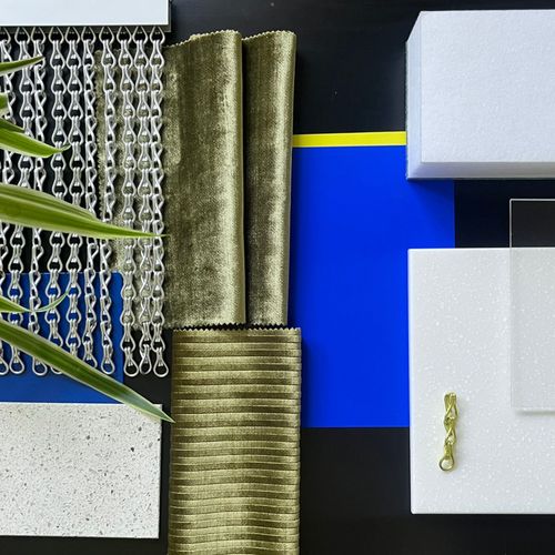 Moodboard für Friseursalon mit Beispielen verschiedener Texturen und  Materialmustern in modernen Blau-, Grün-, Silber- und Weißtönen 