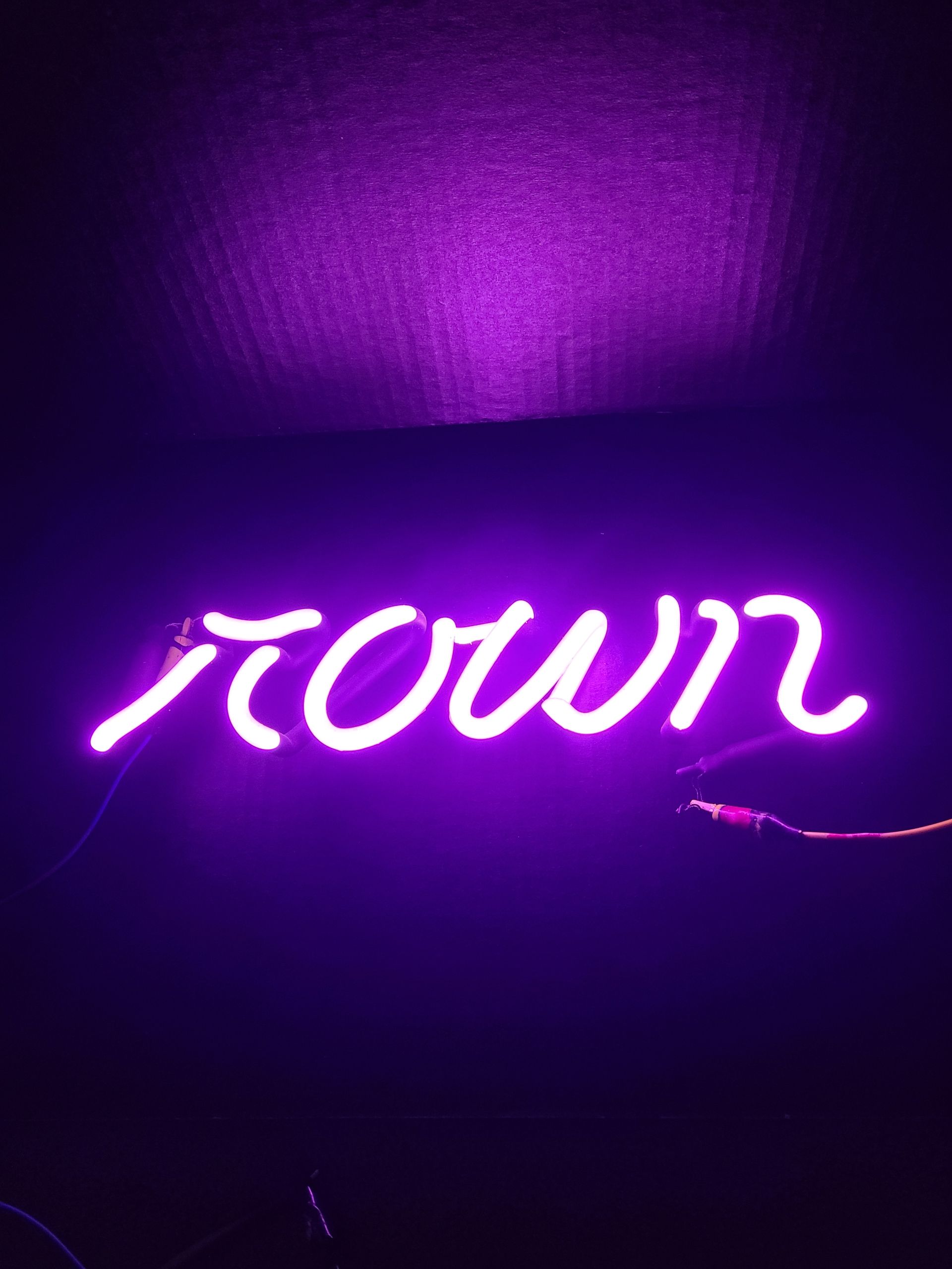 c ROWN Royal -Rown  purple