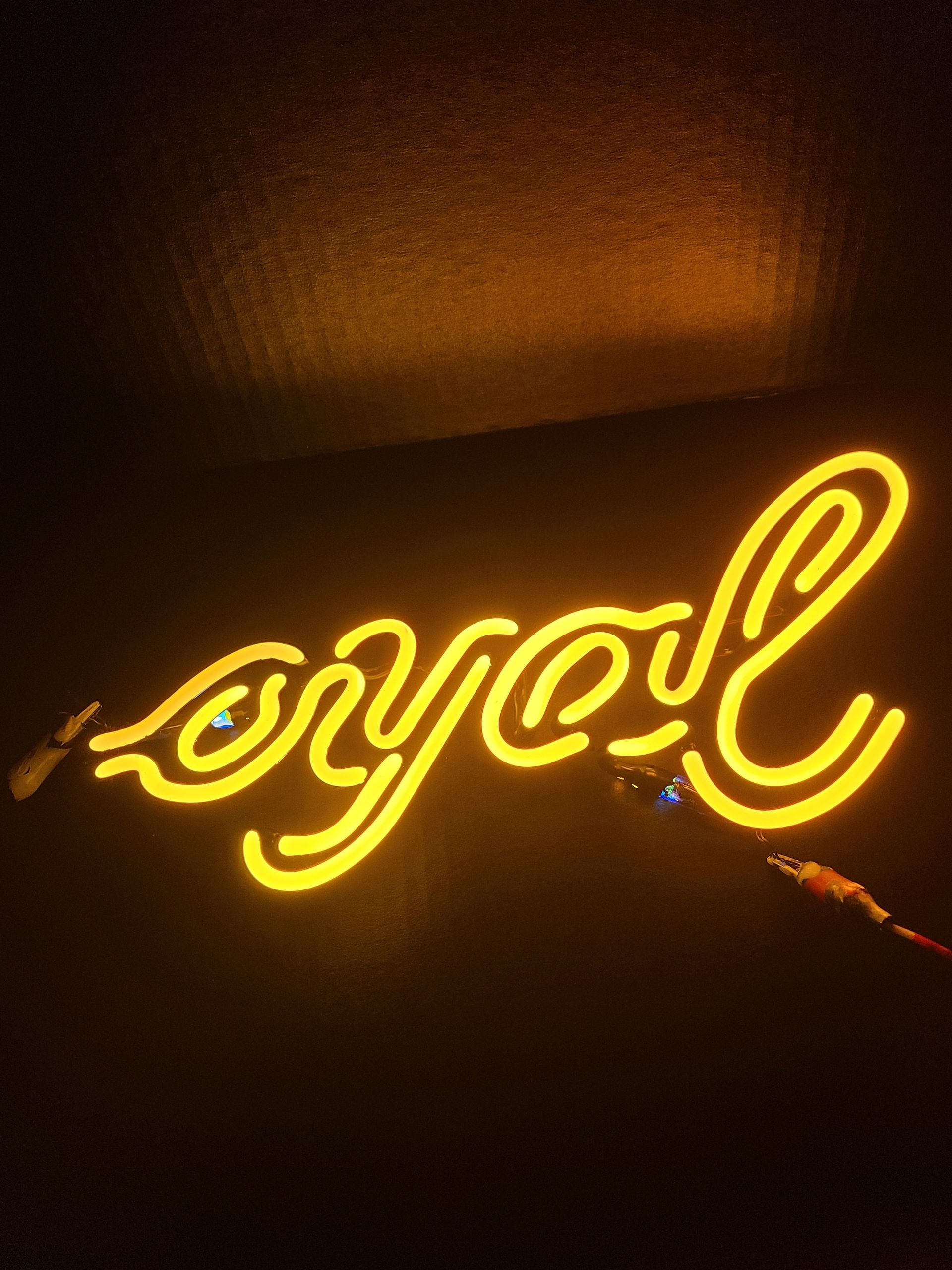 crown r OYAL yellow double