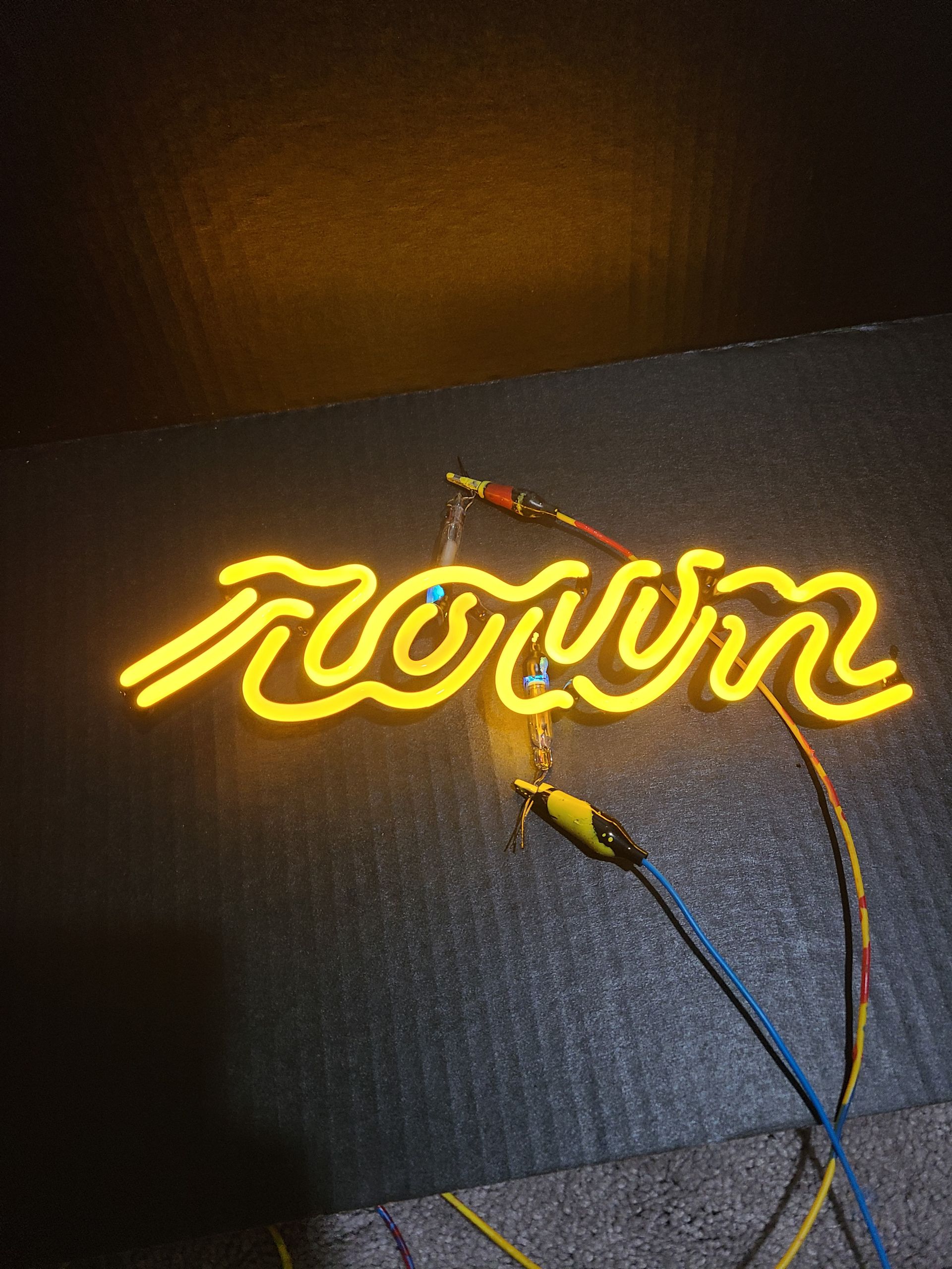 c ROWN royal yellow double