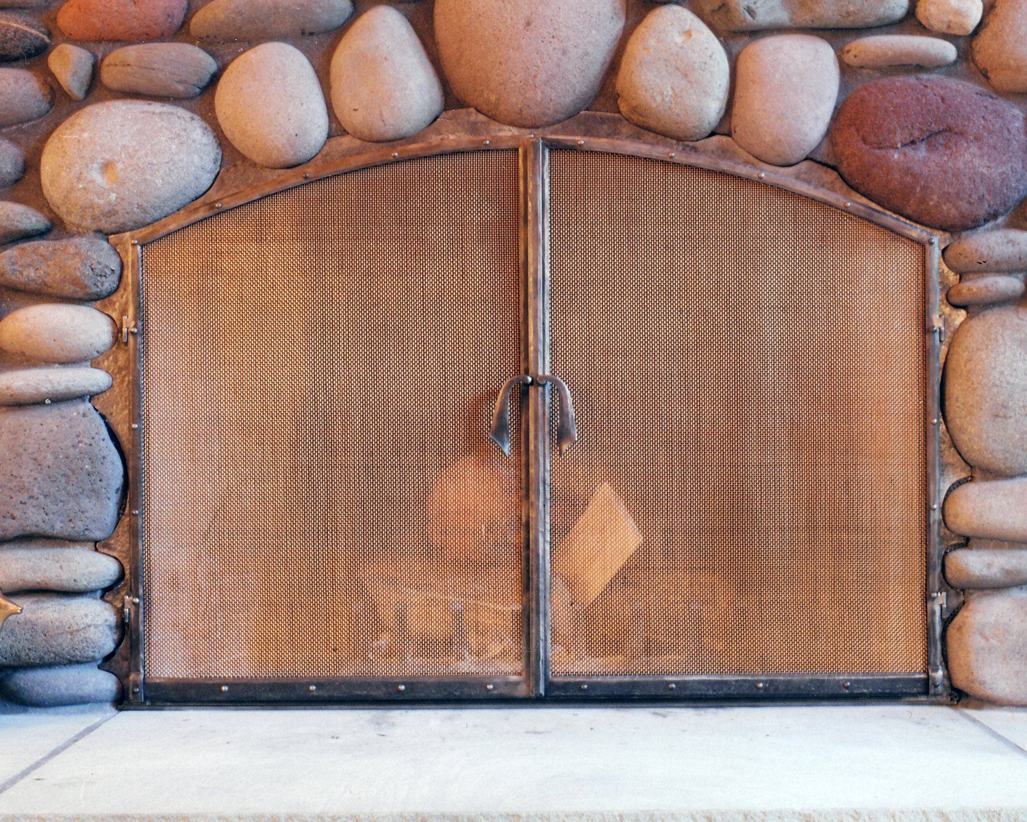 Fire screen and fire tools
