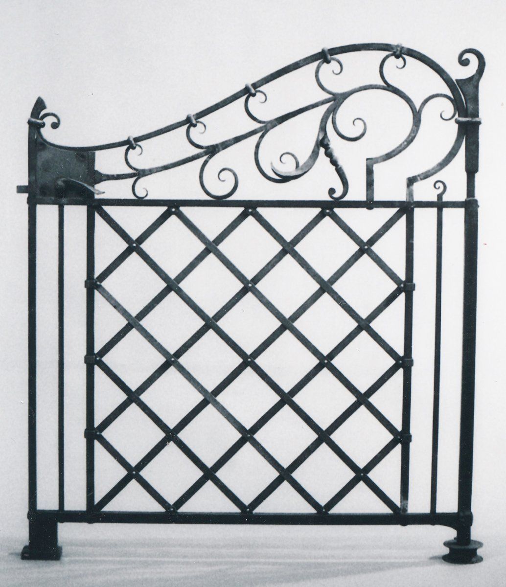 custom forged  iron single gate