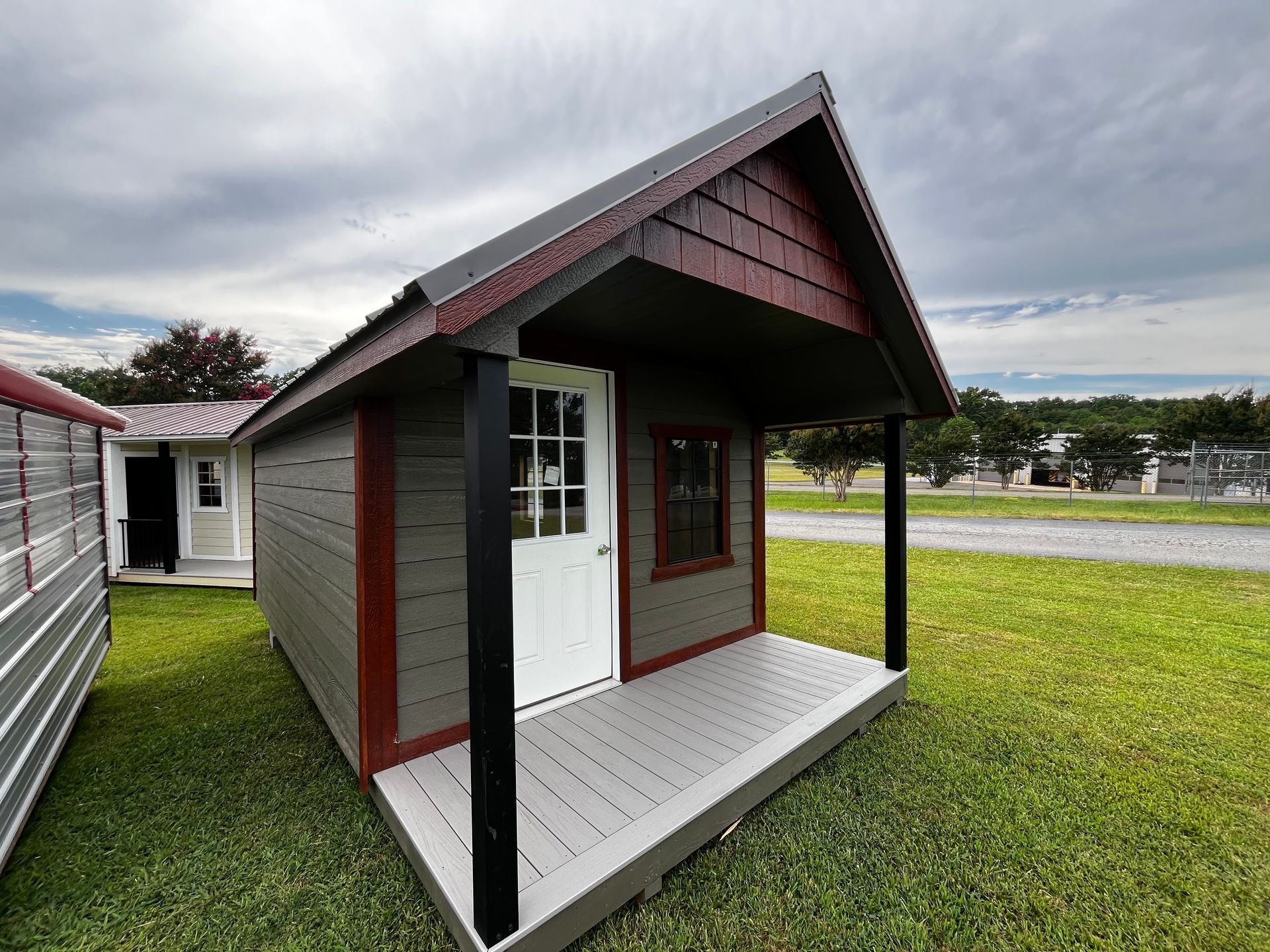 10x20 End Porch Smartside siding cabin