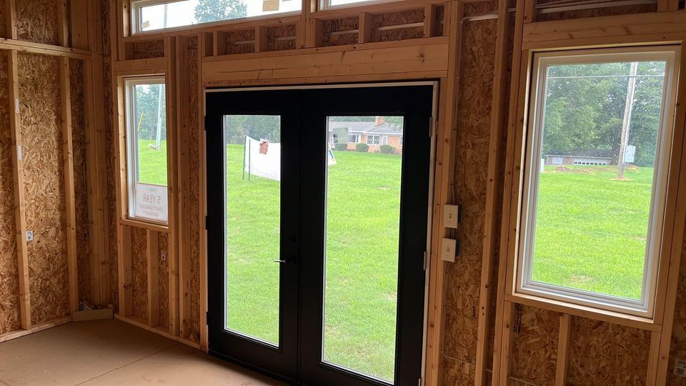 Classy Studio - Home office - 10x16