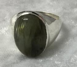 Labradorite Ring 02 — Crystal Jewellery in South Mackay, QLD
