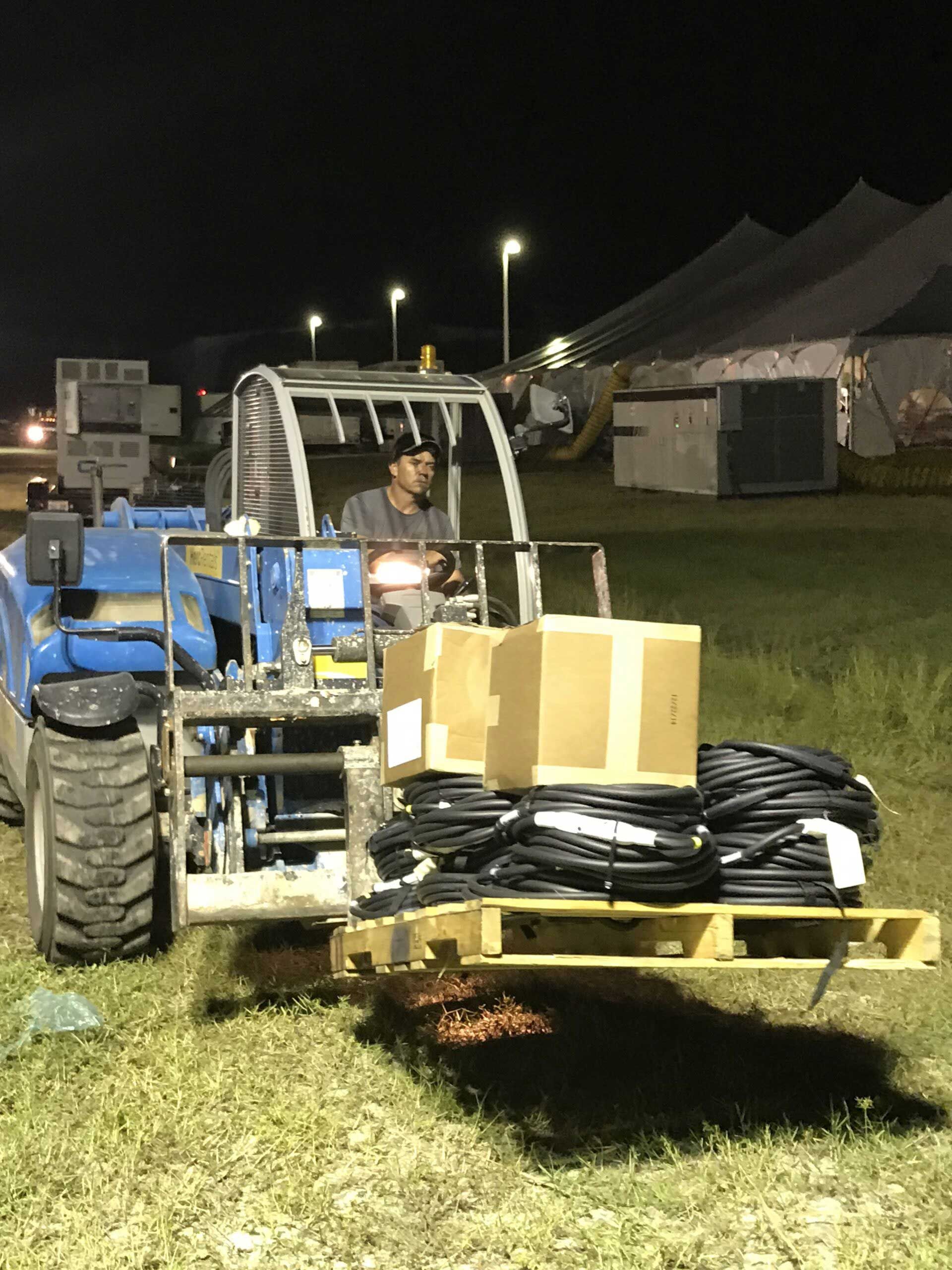 Disaster relief and emergency onsite technician services