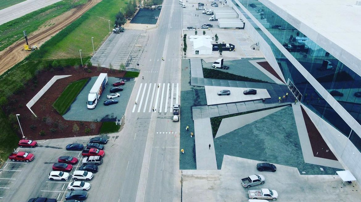 Large facility with air. temperature control temporary. H. V. A. C. Temporary power.