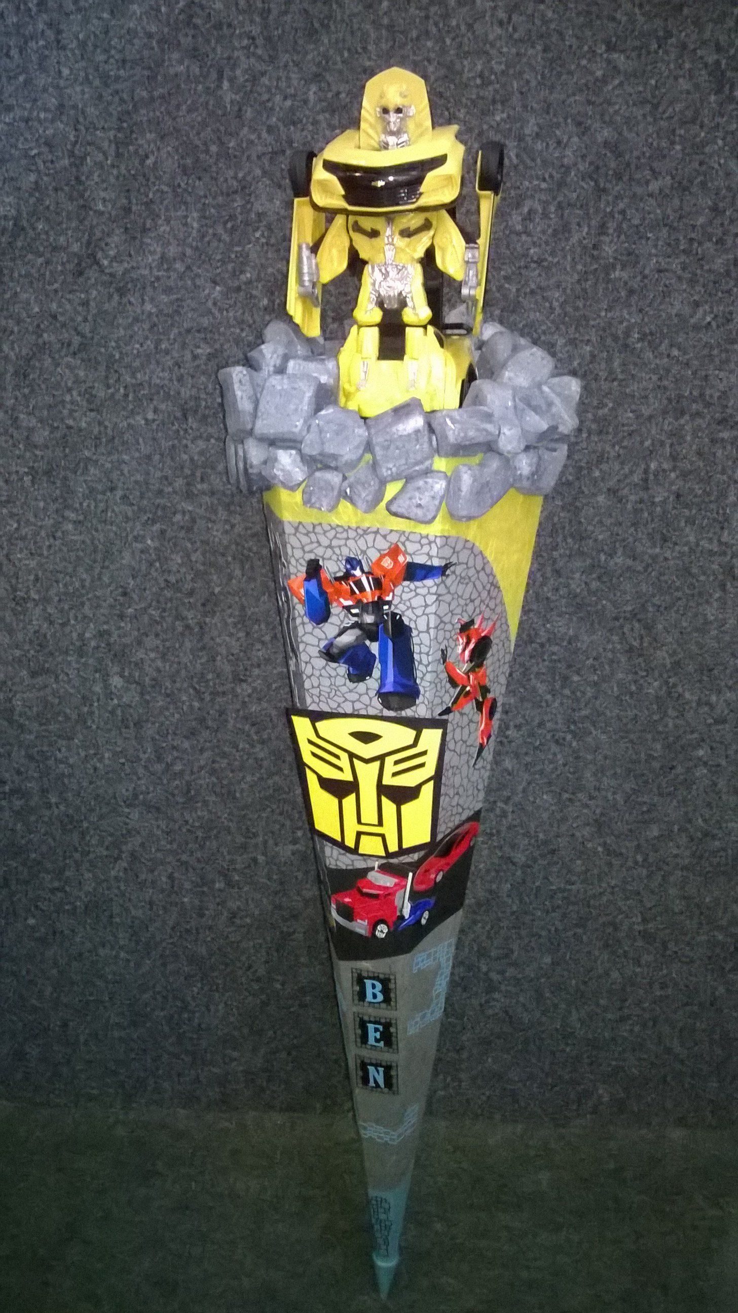 Ein Kegel mit einem Transformator darauf.