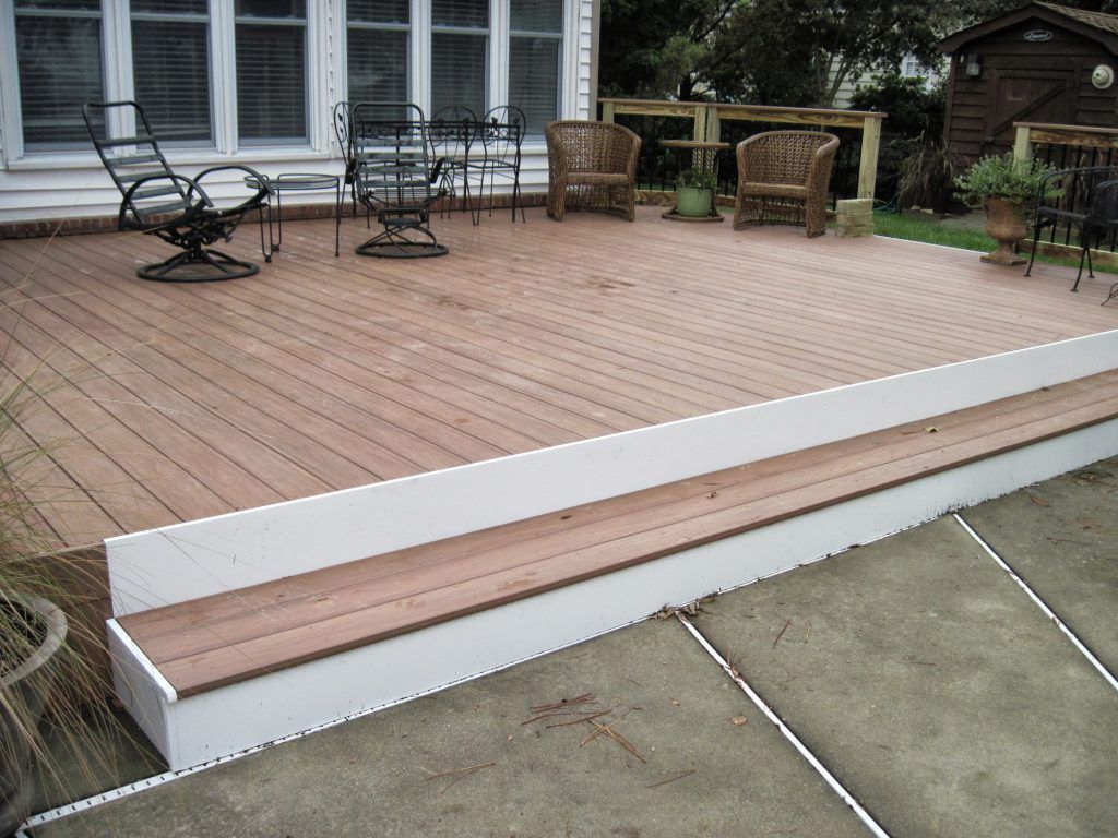 Brown Deck — Poquoson, VA — OutBack Construction