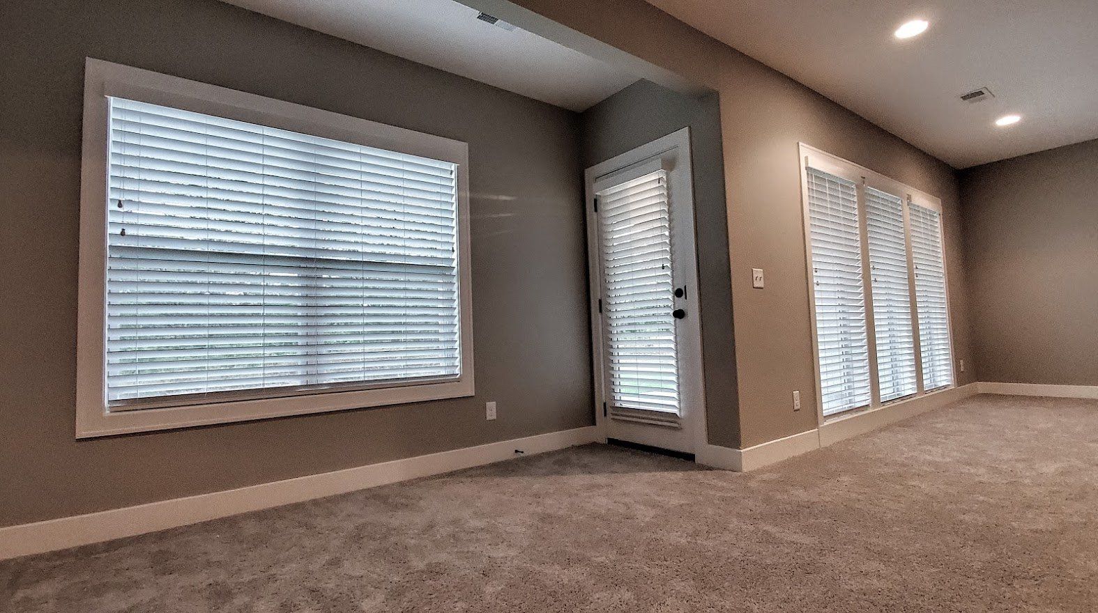 faux-wood-blinds-option