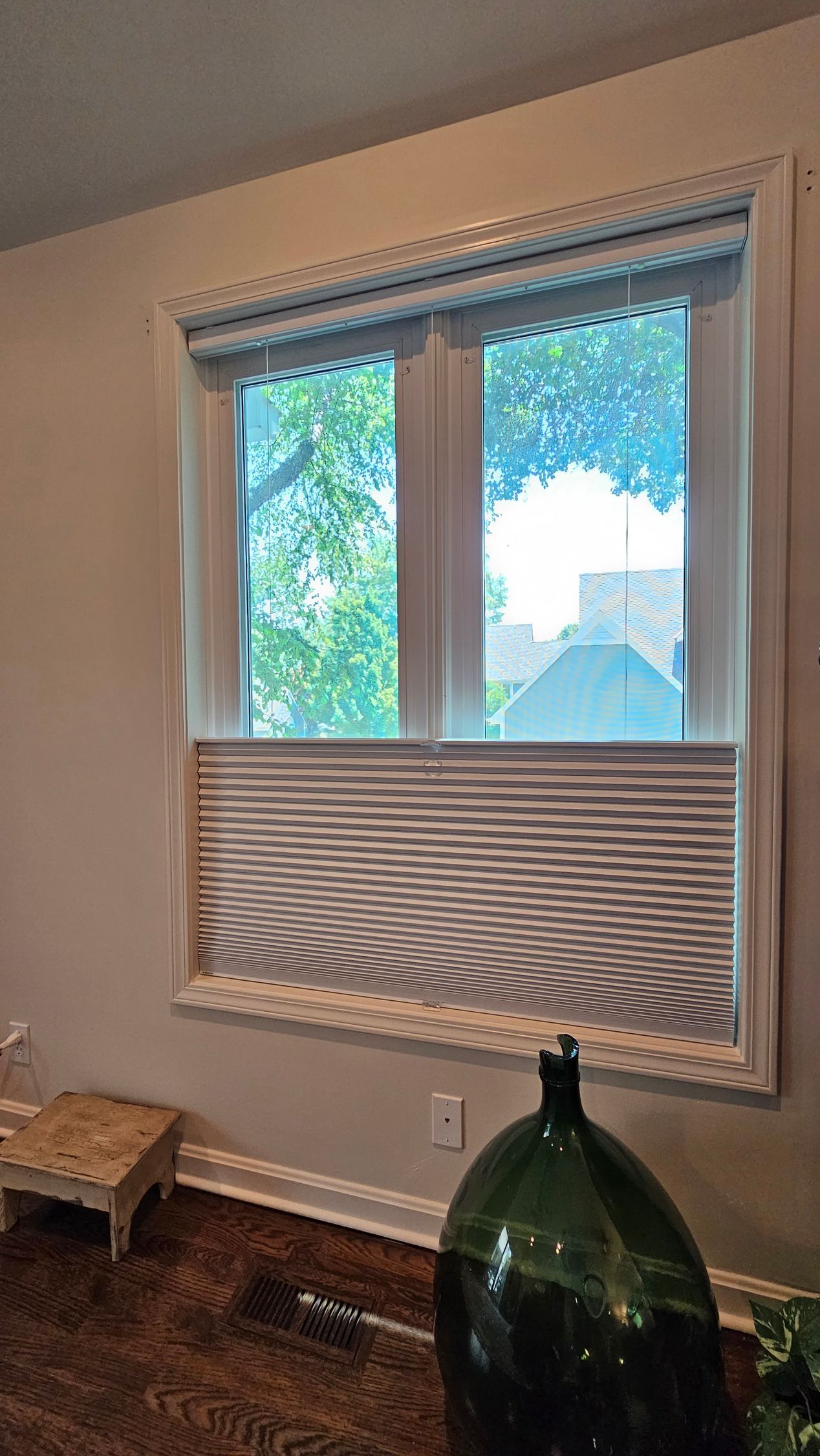 Solar Shield Honeycomb Shades TDBU cordless