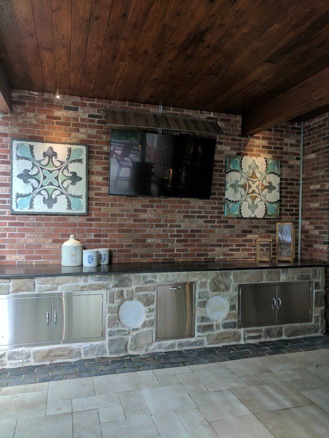 art-hanging-and-décor-installation-solution