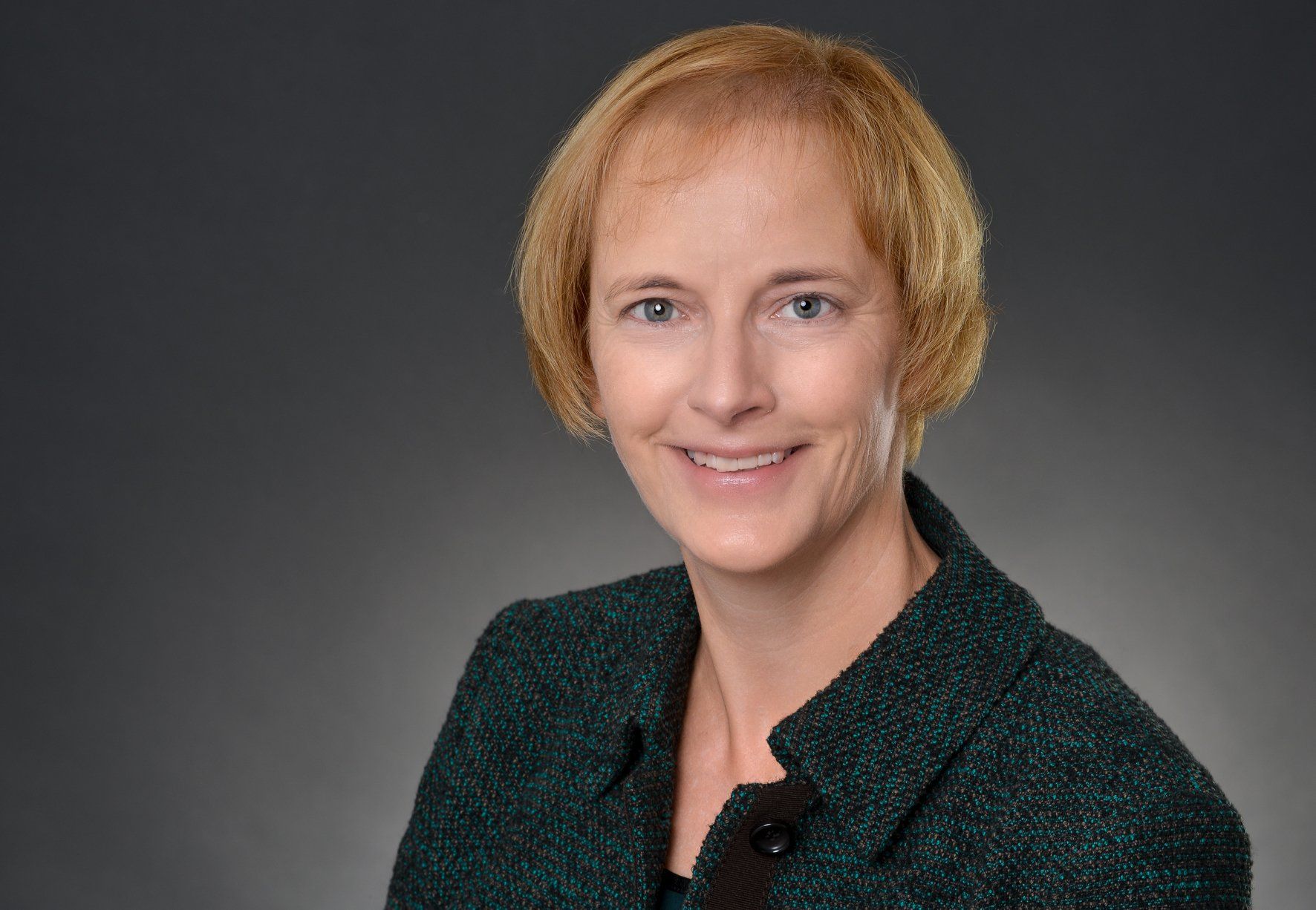 Diana Plümper digitales, agiles Marketing Erfahrung strategische Marketing-Beratung mission-one DHBW Heidenheim IUBH