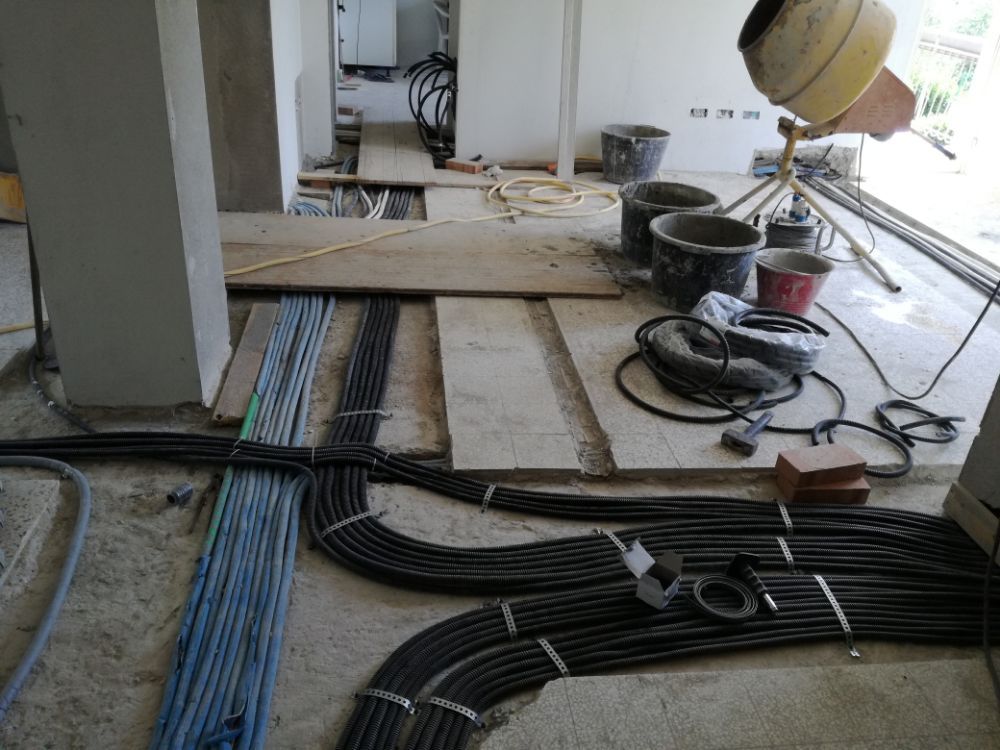 collegamenti impianto sotto il pavimento