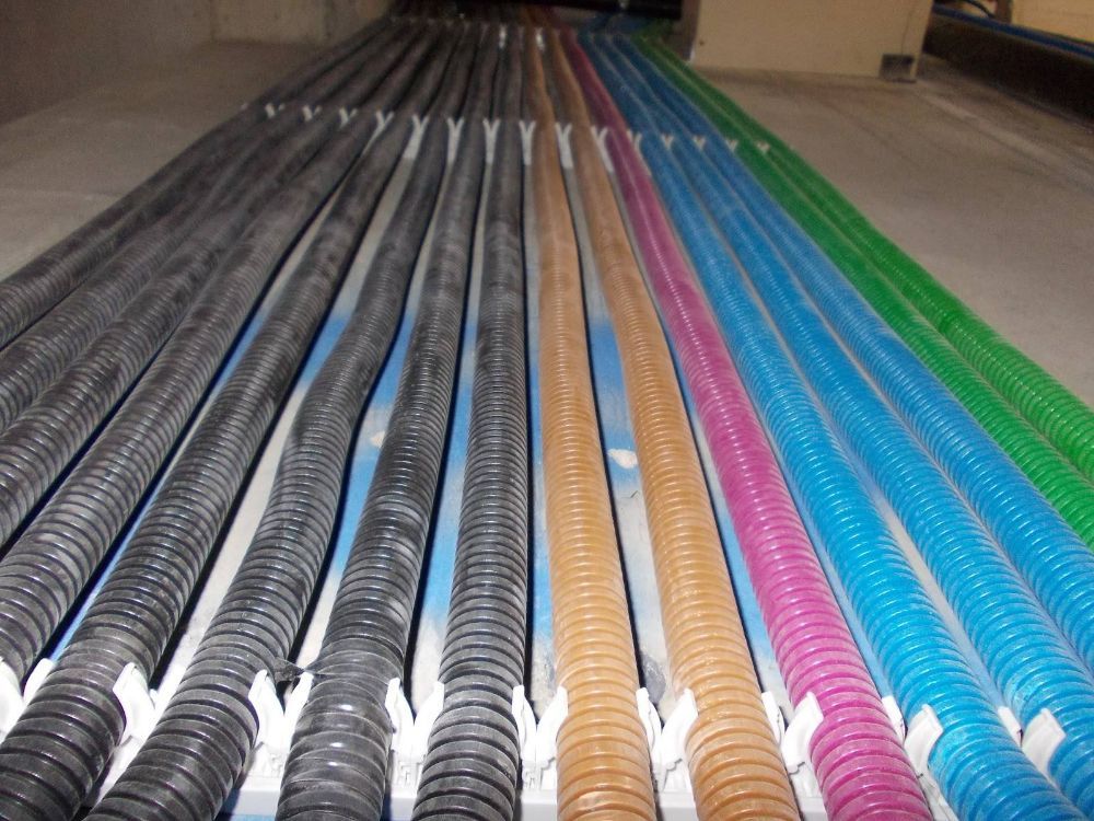 cablaggio sottopavimento per impiantistica