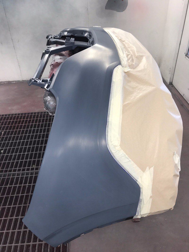 UK Carbody Renault Car Accident Repairs Bristol