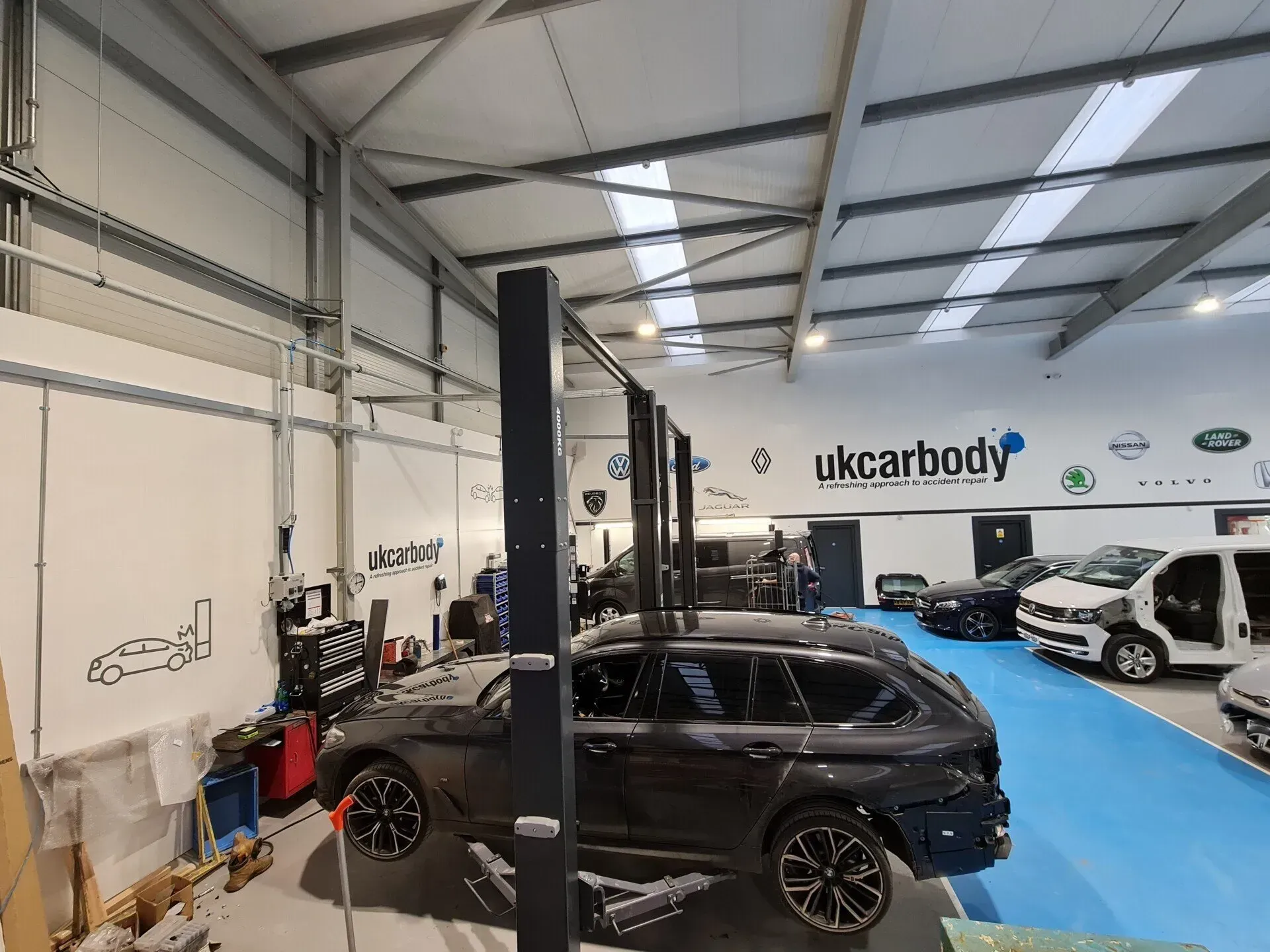 UK Carbody | Car Accident Repair Centre Bristol