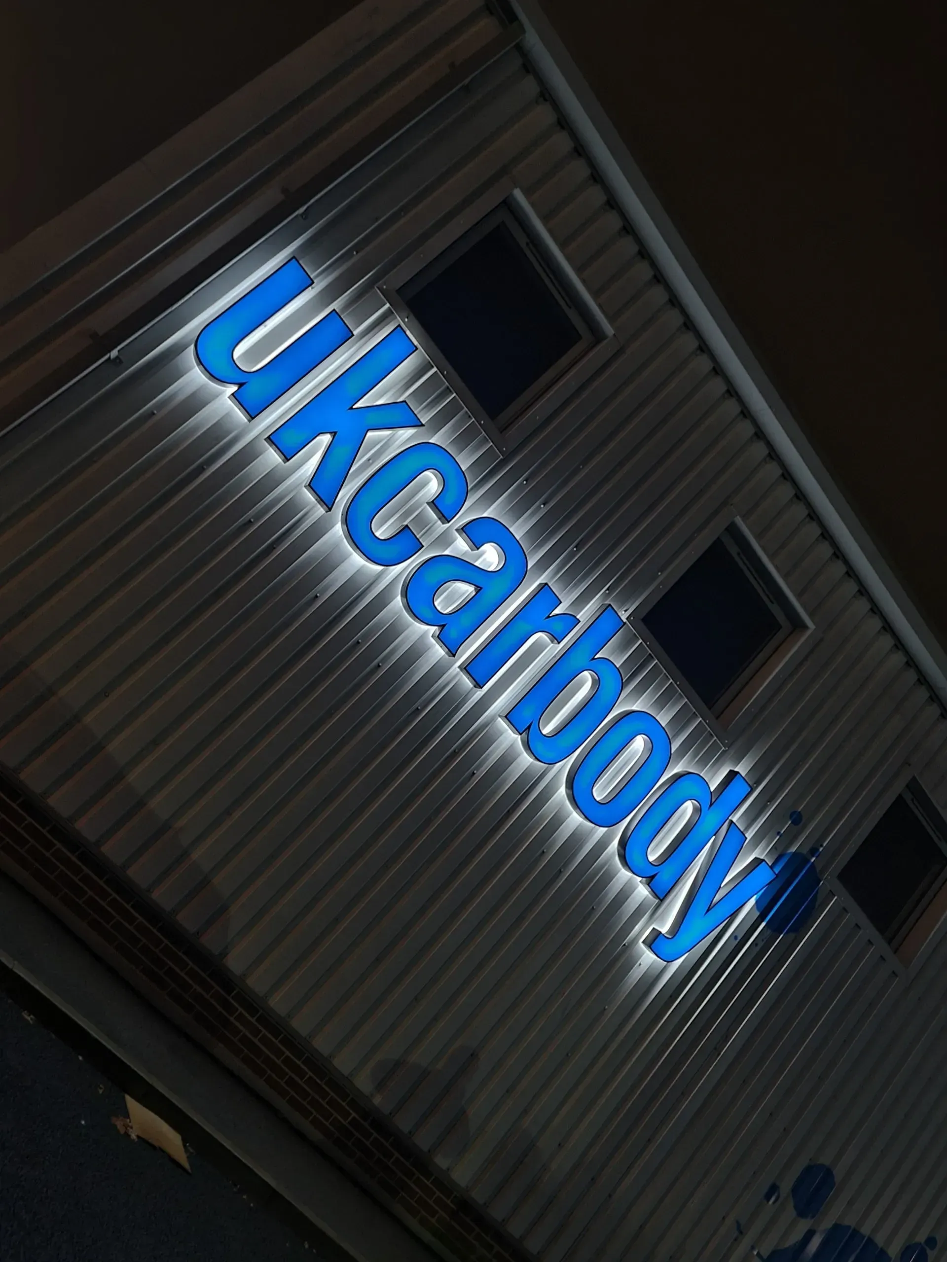 UK Carbody | Car Accident Repair Centre Bristol