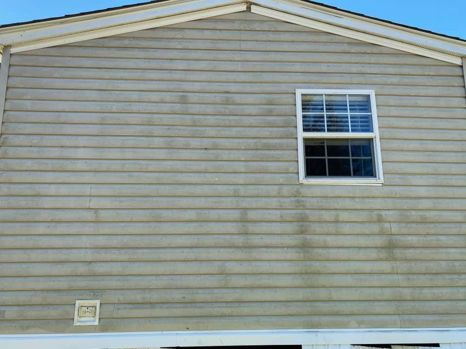 Before Cleaning The House Siding