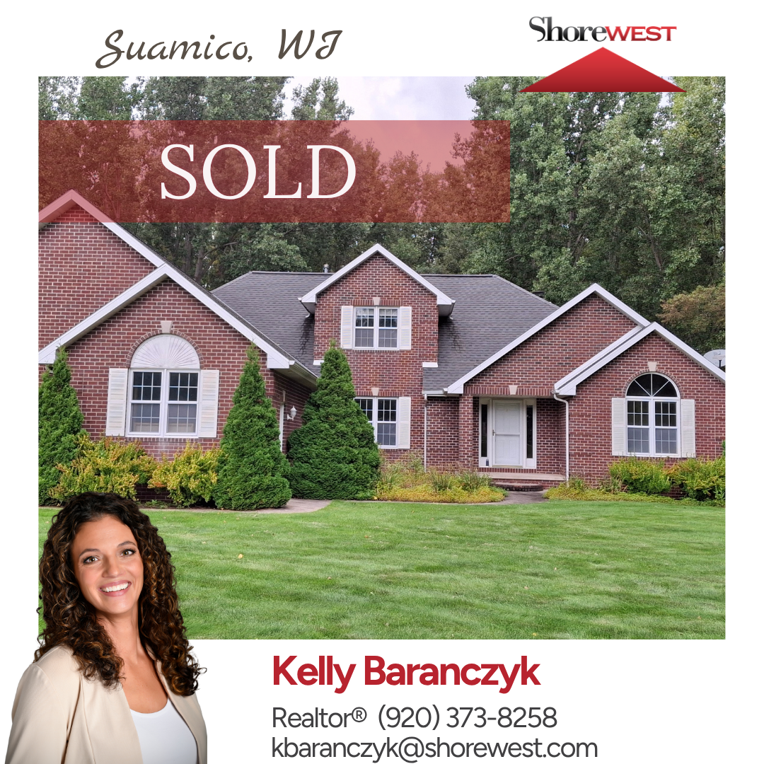 Real estate photo: House in Suamico, WI; 