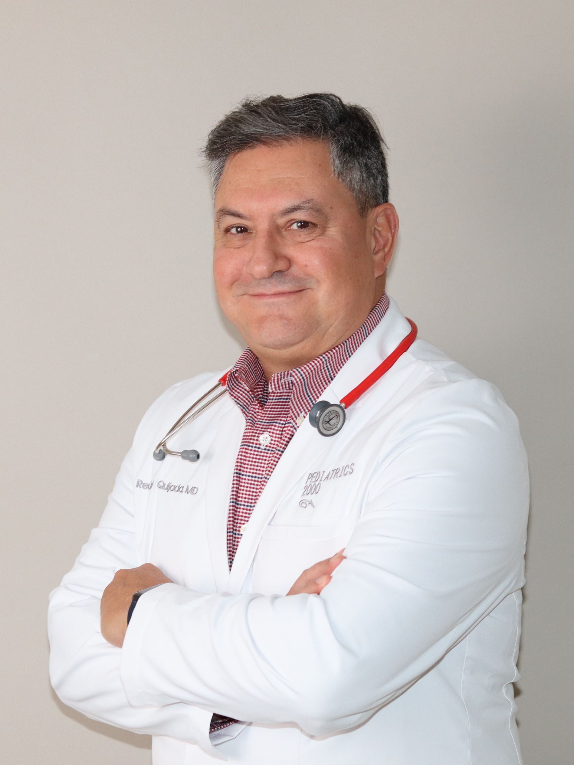 Reúcar Quijada, MD
