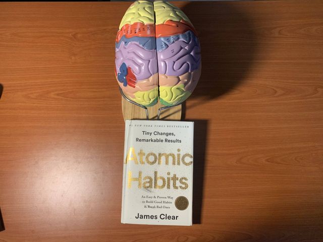Apuntes: Hábitos atómicos de James Clear