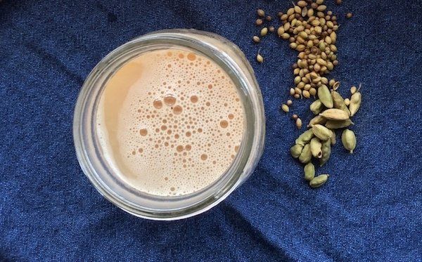 https://www.elephantjournal.com/2014/07/summer-detox-chai-kate-schwabacher%e2%80%8f-recipe/